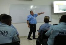 IMPARTEN CURSO SOBRE LOS DERECHOS HUMANOS E INFRACCIONES ADMINISTRATIVAS A AGENTES DE TRÁNSITO*.