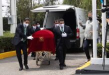 Le dan el último adiós al expresidente Luis Echeverría.