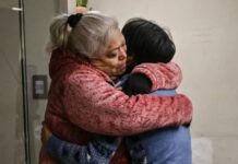 Reencuentra DIF Cajeme a Diana con su familia