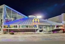 Conoce el McDonald’s en Roswell, Nuevo México, Estados Unidos es único en el mundo con su estilo, ya que está diseñado en forma de nave espacial.