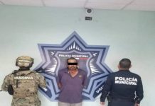 *D3TIEN3 LA POLICÍA MUNICIPAL A DOS PERSONAS ESTE JUEVES Y RECUPERA AUTOMÓVIL CON REPORTE DE R0B0